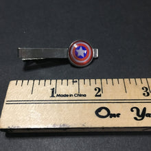 Load image into Gallery viewer, Cap Inspired Tie clip
