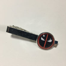 Load image into Gallery viewer, Maximum Effort Inspired Tie clip
